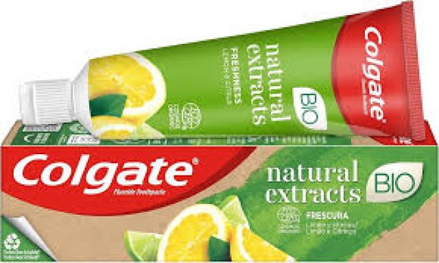Colgate Paste Natural Extracts 75 ml